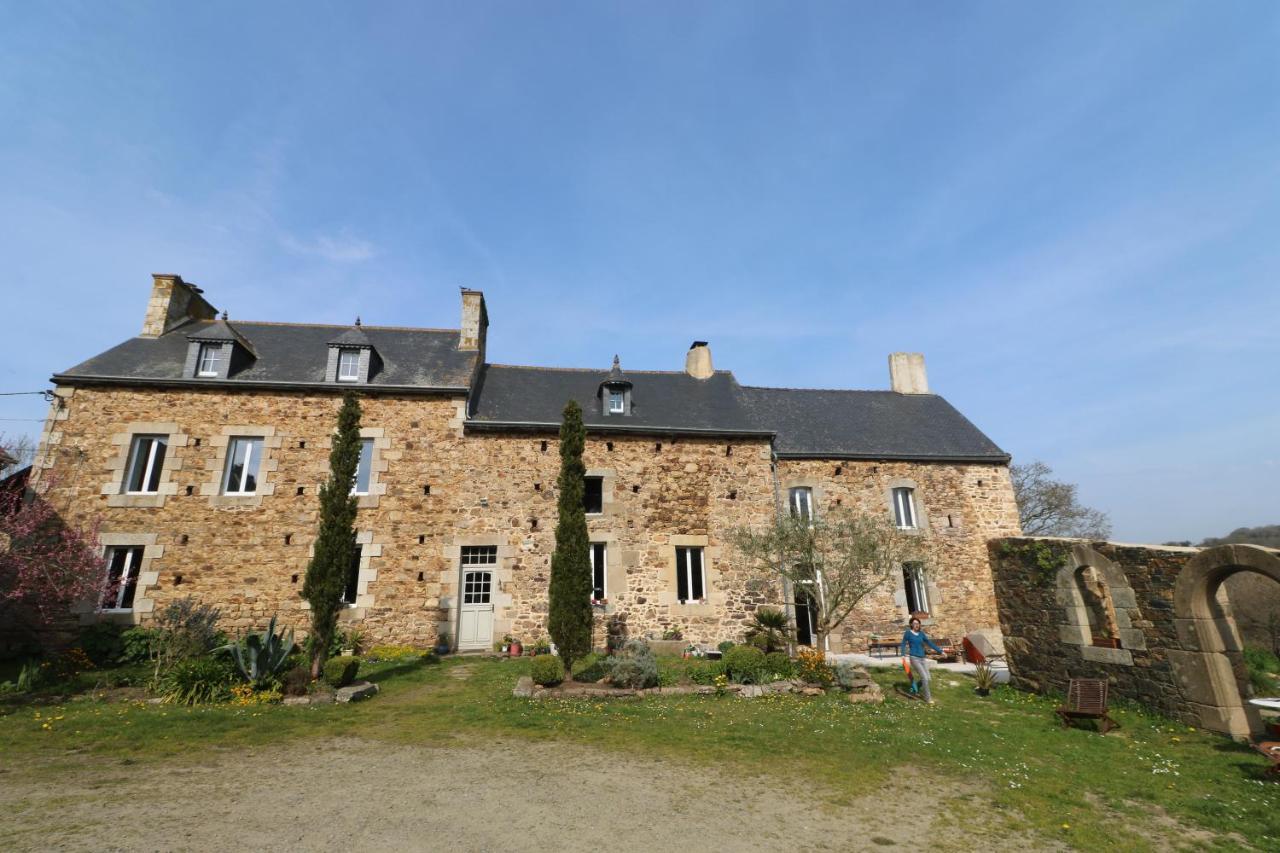 Le Manoir De Panduonec Bed & Breakfast Treverec ภายนอก รูปภาพ